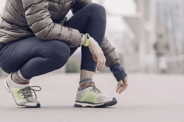 Bozlun B16 Waterproof and Anti-Lost Watch-Smart Fitness Tracker